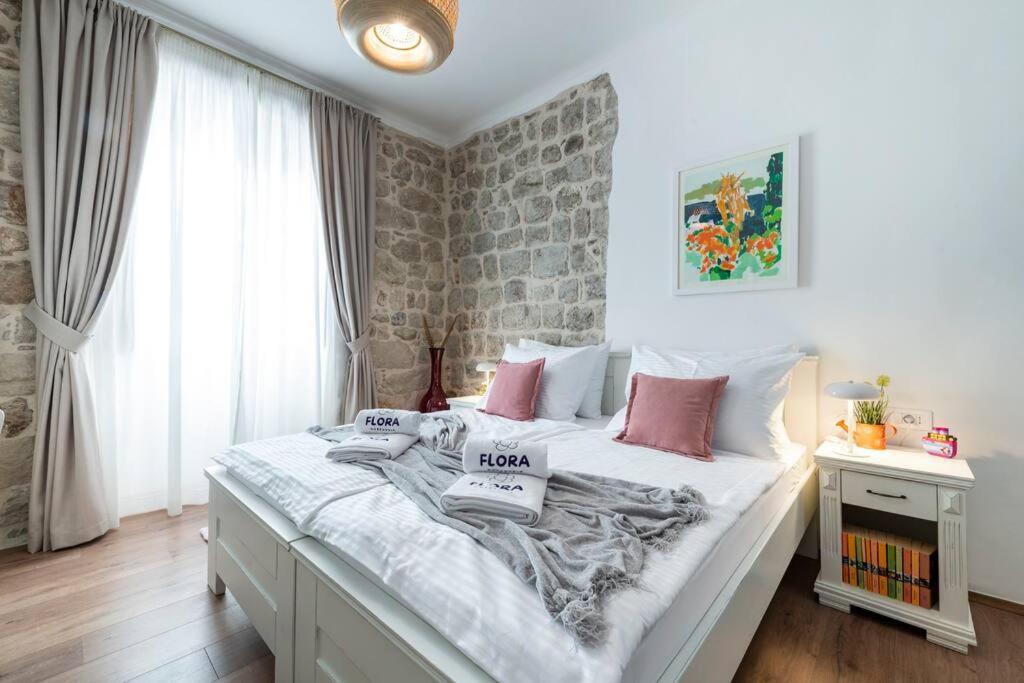 Flora-Heartbeat Old City Three Bedrooms Apartment Dubrovnik Dış mekan fotoğraf