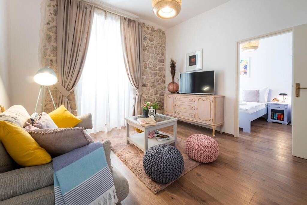 Flora-Heartbeat Old City Three Bedrooms Apartment Dubrovnik Dış mekan fotoğraf