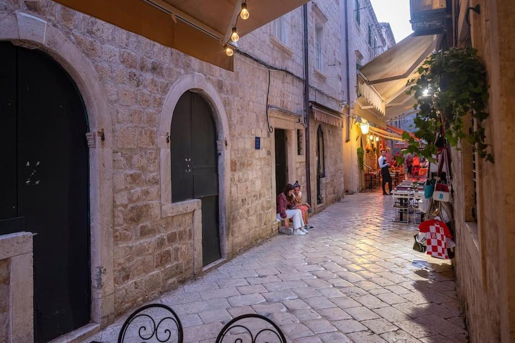 Flora-Heartbeat Old City Three Bedrooms Apartment Dubrovnik Dış mekan fotoğraf