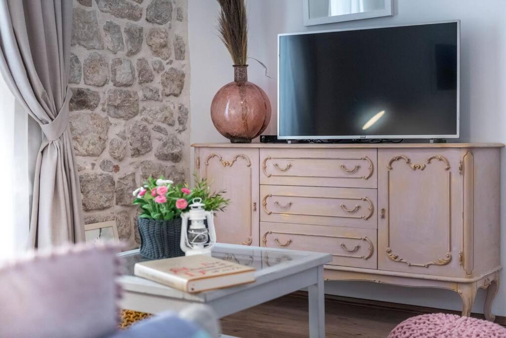 Flora-Heartbeat Old City Three Bedrooms Apartment Dubrovnik Dış mekan fotoğraf