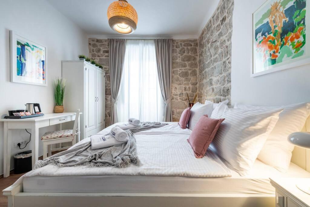 Flora-Heartbeat Old City Three Bedrooms Apartment Dubrovnik Dış mekan fotoğraf